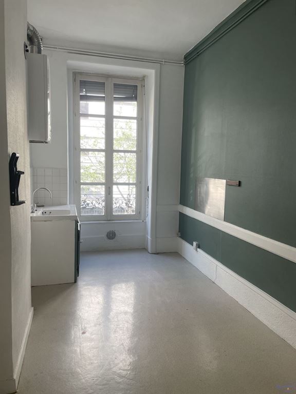 Appartement T3 LYON 07 (69007) BIEN A TOI(T)
