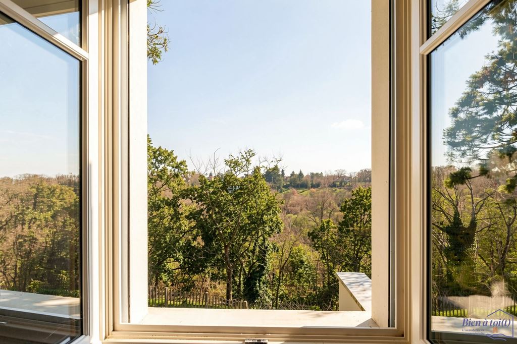 Maison d'architecte CHARBONNIERES LES BAINS (69260) BIEN A TOI(T)