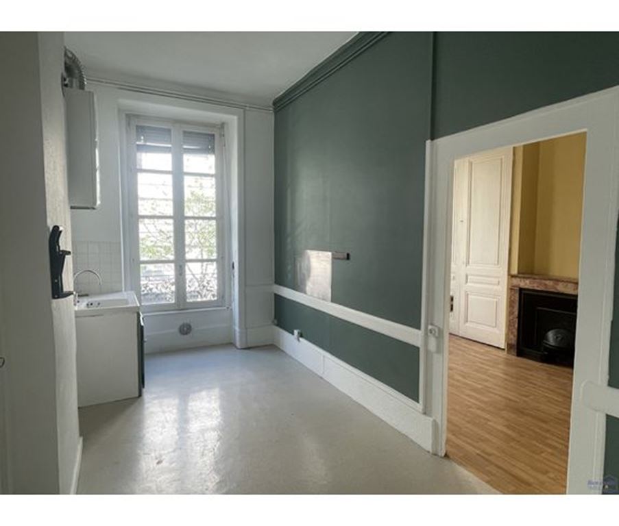Appartement T3 LYON 07 (69007) BIEN A TOI(T)