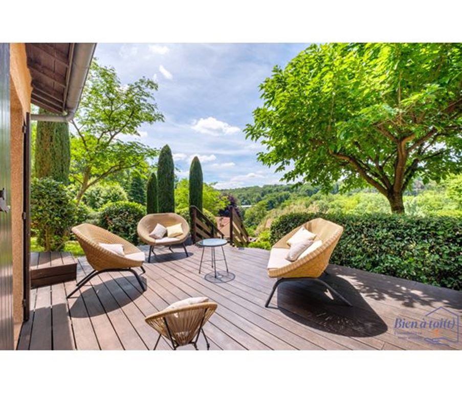 Villa CHARBONNIERES LES BAINS (69260) BIEN A TOI(T)