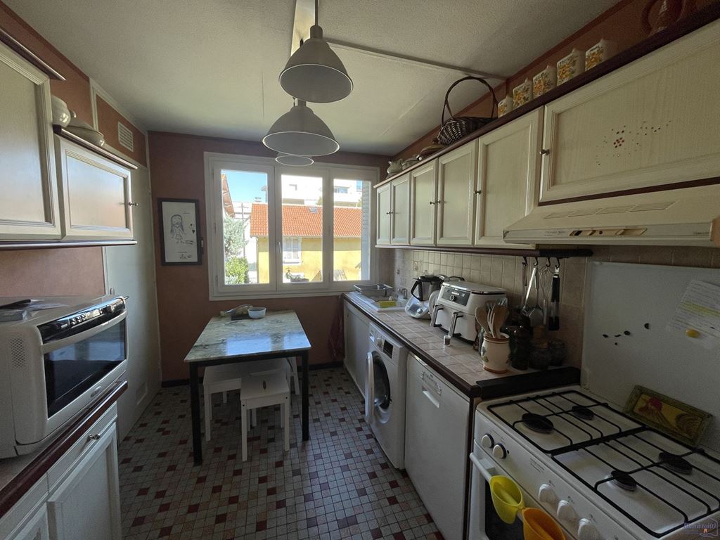 Appartement T4 LYON 08 (69008) BIEN A TOI(T)