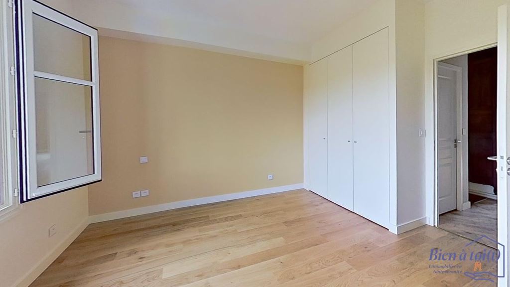 Maison d'architecte CHARBONNIERES LES BAINS (69260) BIEN A TOI(T)